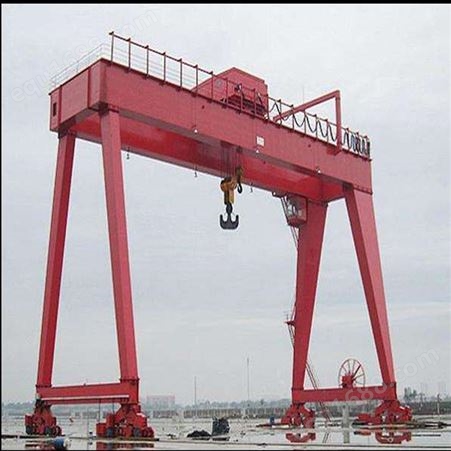 鲁新MG型通用门式起重机 大吨位港口码头20吨双梁龙门吊