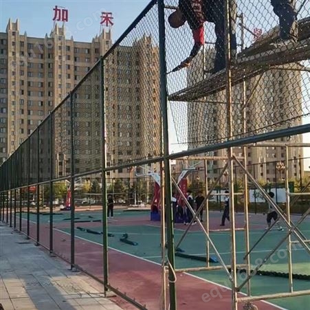 户外运动场围栏 篮球足球 羽毛球场防护围栏网费用 商际商贸