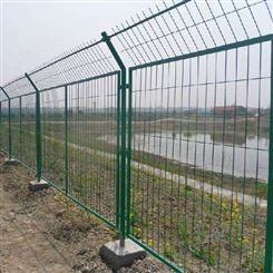 公路钢护栏 公路利用围栏网 网护栏公路