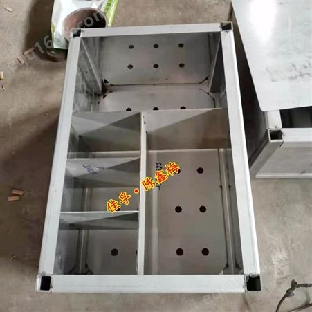 316L不锈钢贮存箱焊接带隔板