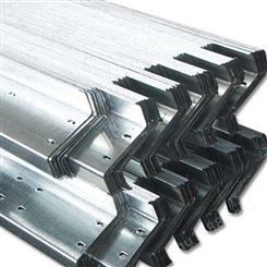 Z型钢厂家-C型钢檩条价格-昆明钢结构CZ型钢一吨的价格