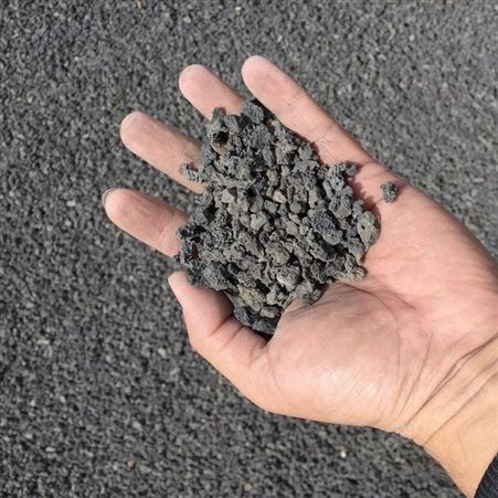 黑色火山岩颗粒滤料 人工湿地用火山岩填料  长期出售 碧之源