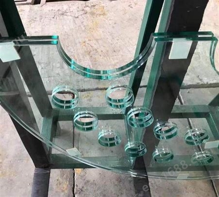厂家生产定制19厘钢化白玻璃各种厚度白玻璃钢化超白玻璃钢化
