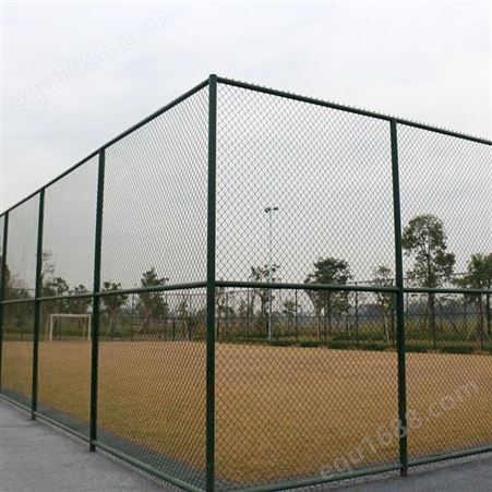 潮州市篮球场围栏网搭建 优格4-6米篮球场围栏网包工包料
